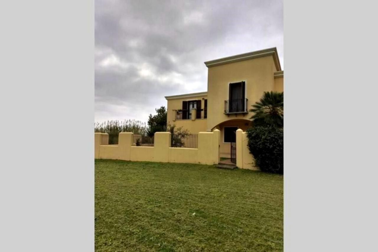 Appartamento La Rocca Tortoli Exterior photo